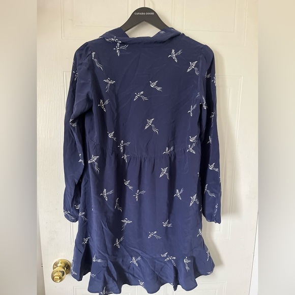 Wilfred By Aritzia 100 % Silk Dove Print Long sleeve Mini Navy Blue Dress - Picture 2 of 8